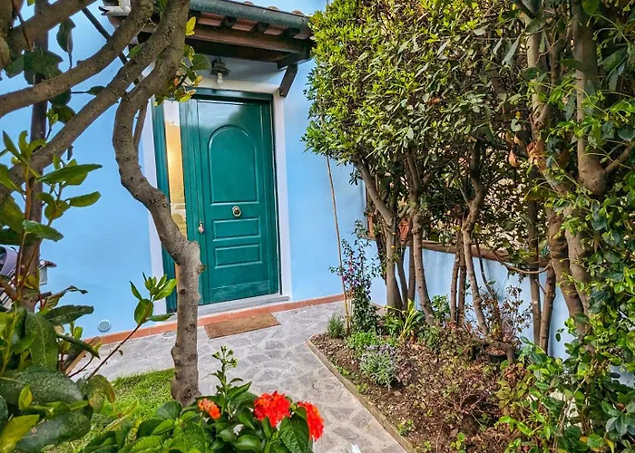 Casa Arya - Independent House - Near The Walls
